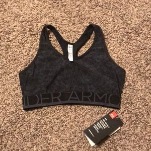 NWT Under Armour sports bra
